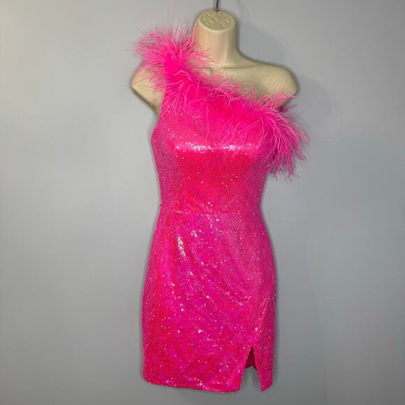 Colors Dress Style #3016 Mini Dress Hot Pink Sequin/Feather One Shoulder Sz 2 - Picture 1 of 13